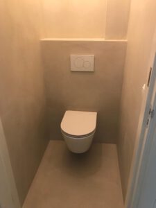 Toilet voorzien van Beton - Stukadoorsbedrijf E. Blaauw Zwolle